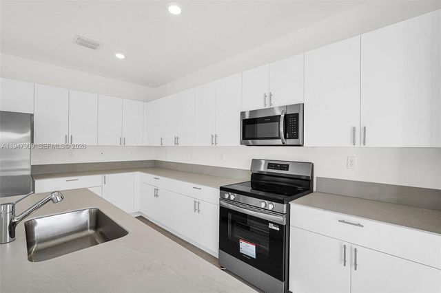 27254 SW 159th Path, Miami, FL 33031