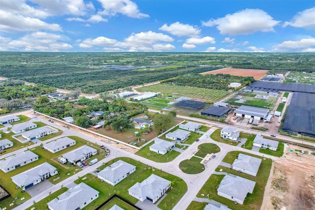 27254 SW 159th Path, Miami, FL 33031