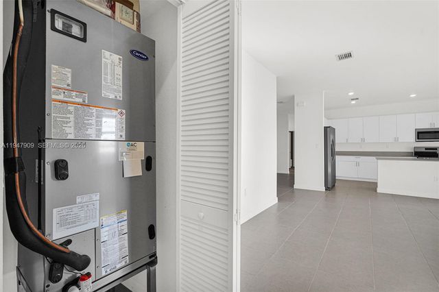 27254 SW 159th Path, Miami, FL 33031