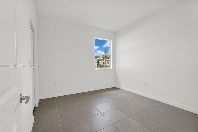 27254 SW 159th Path, Miami, FL 33031