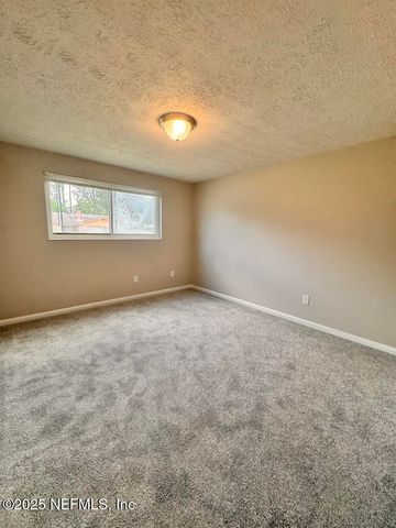 4124 HUNTINGTON FOREST Boulevard, Jacksonville, FL 32257