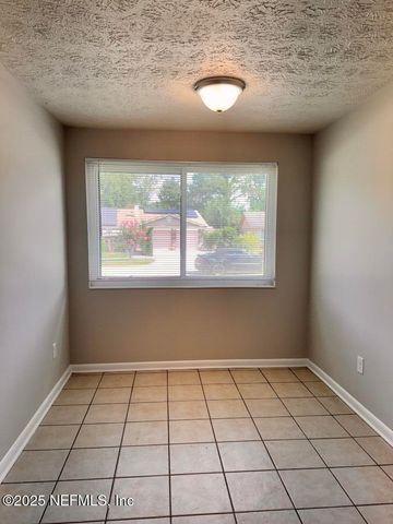 4124 HUNTINGTON FOREST Boulevard, Jacksonville, FL 32257