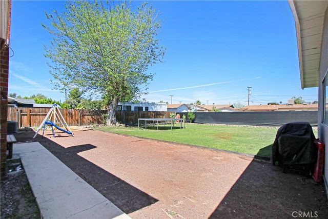 40796 E Whittier, Hemet, CA 92544