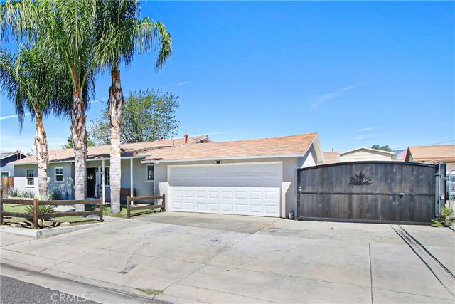 40796 E Whittier, Hemet, CA 92544