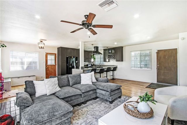 40796 E Whittier, Hemet, CA 92544