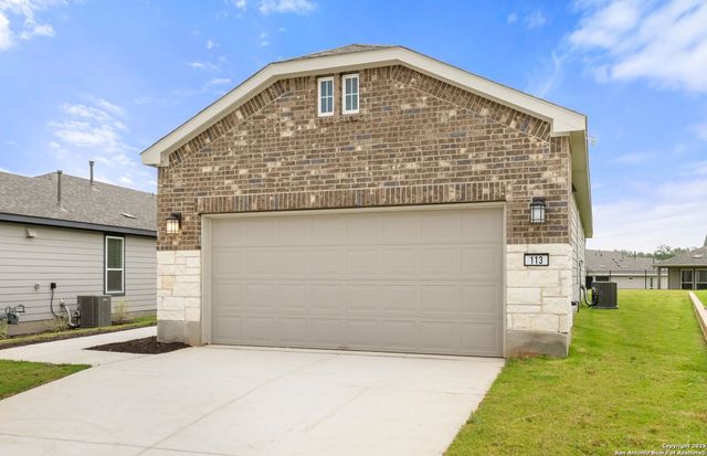 2083 Green Ash Avenue, New Braunfels, TX 78132