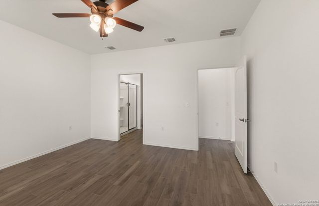 2083 Green Ash Avenue, New Braunfels, TX 78132