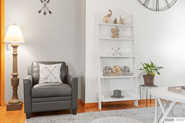 14933 Bodmer Street, Bennington, NE 68007