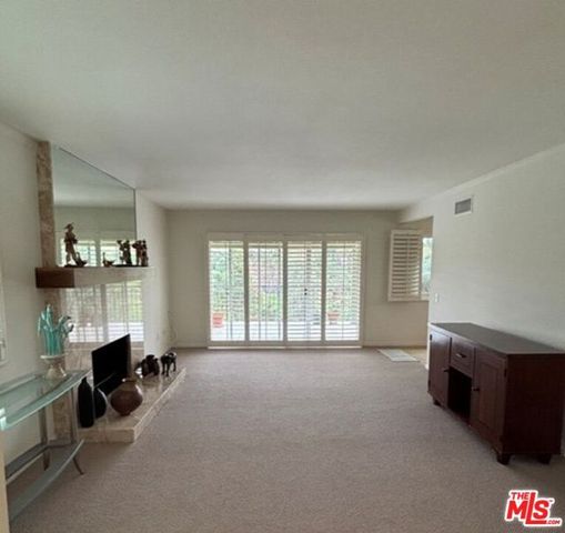 199 Summit View Drive E, Calimesa, CA 92320