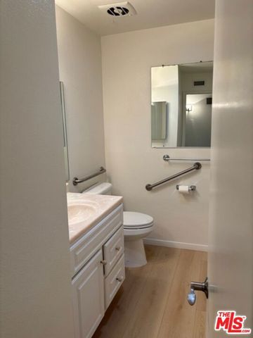 199 Summit View Drive E, Calimesa, CA 92320