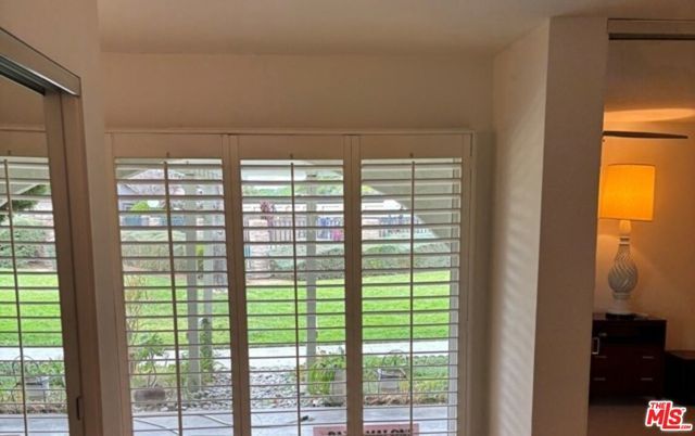 199 Summit View Drive E, Calimesa, CA 92320