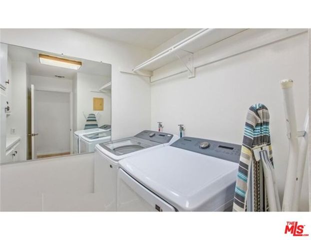 199 Summit View Drive E, Calimesa, CA 92320