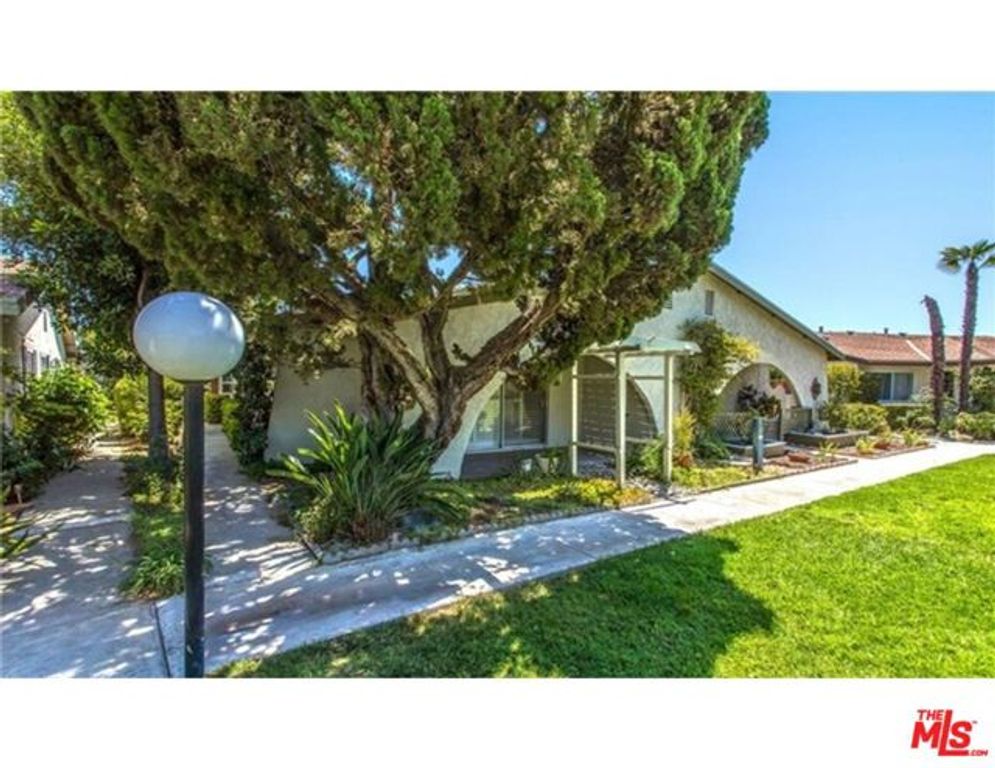 199 Summit View Drive E, Calimesa, CA 92320