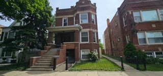 3823 N Bernard Street, Chicago, IL 60618