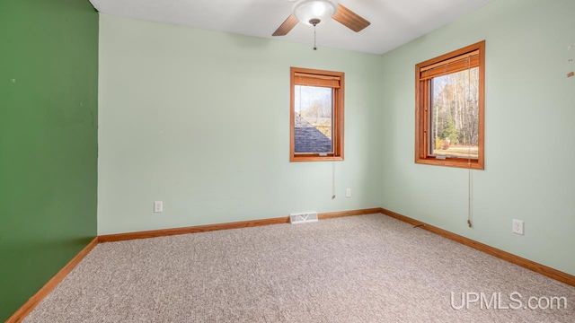 7011 G.75 Lane, Escanaba, MI 49829