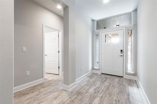 9301 Alex LN, Austin, TX 78748