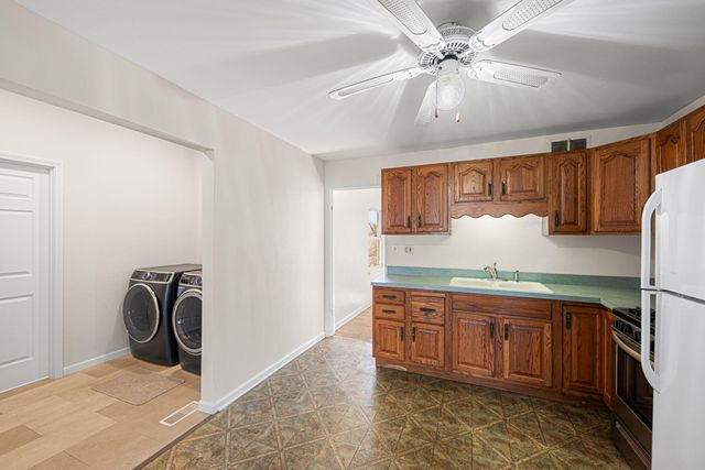 8632 Oak Avenue, Gary, IN 46403