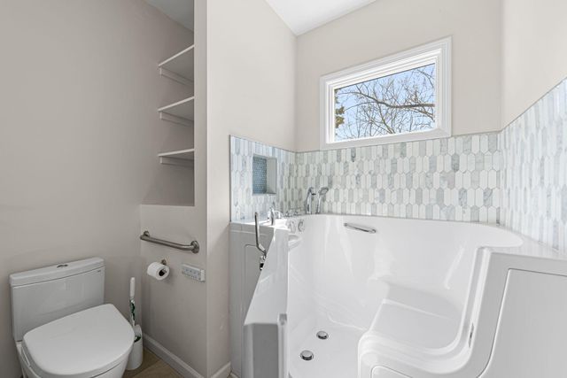 8632 Oak Avenue, Gary, IN 46403