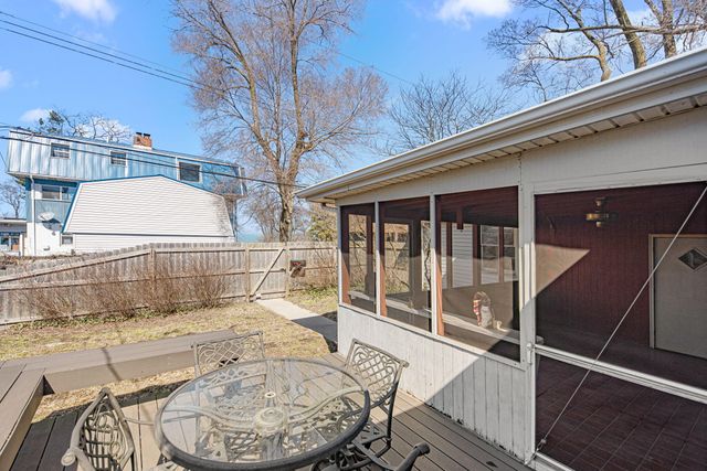 8632 Oak Avenue, Gary, IN 46403