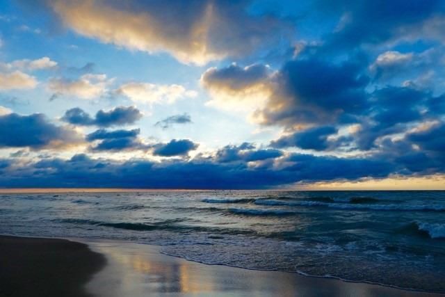 8632 Oak Avenue, Gary, IN 46403