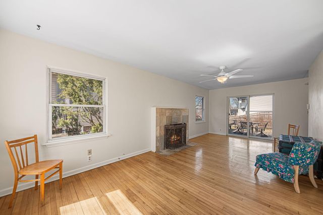 8632 Oak Avenue, Gary, IN 46403