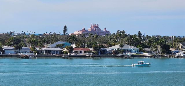 6105 BAHIA DEL MAR CIRCLE 686, St Petersburg, FL 33715