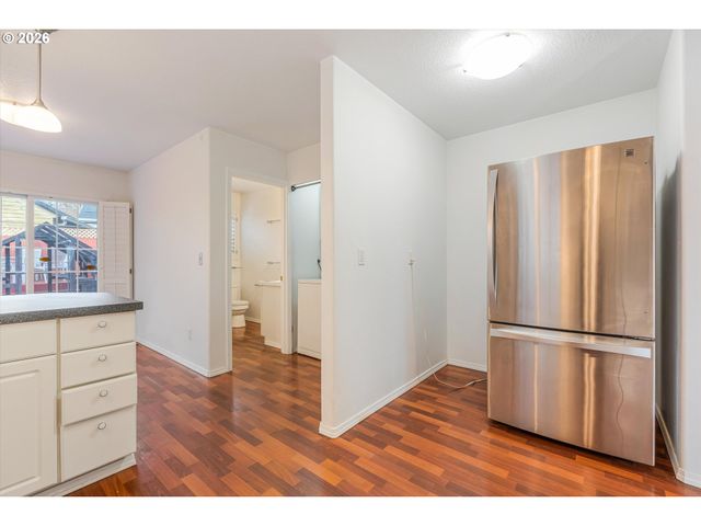 3329 Se WAVERLEIGH Blvd, Portland, OR 97202