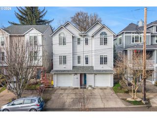 3329 Se WAVERLEIGH Blvd, Portland, OR 97202