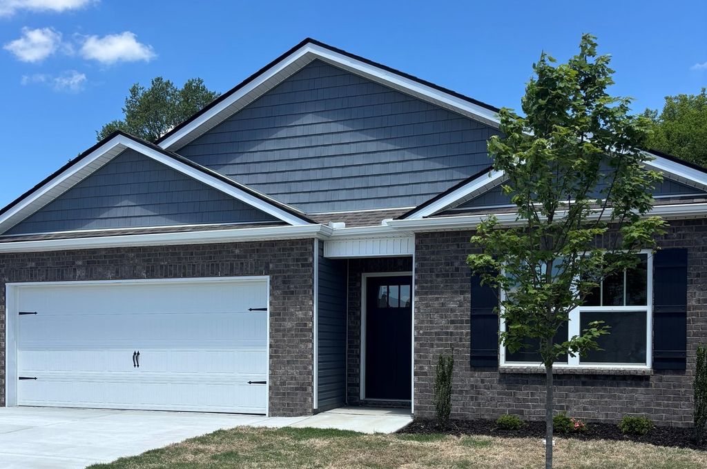 1736 Savannah Pass, Lewisburg, TN 37091
