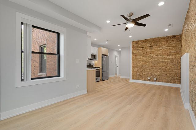 1558 W Juneway Terrace 2N, Chicago, IL 60626