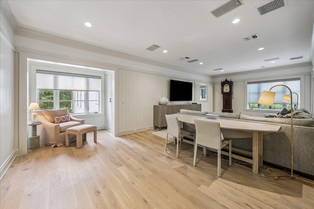 3705 Arnold Street, Houston, TX 77005