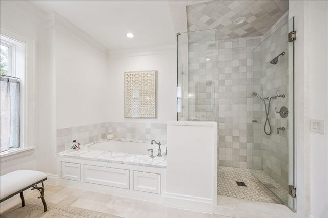 3705 Arnold Street, Houston, TX 77005