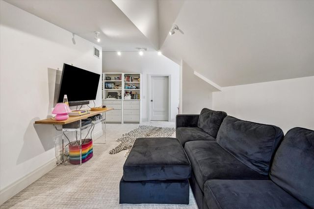 3705 Arnold Street, Houston, TX 77005