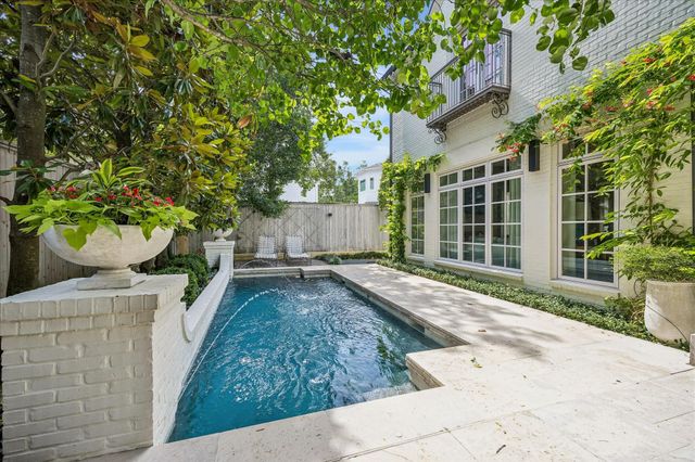 3705 Arnold Street, Houston, TX 77005