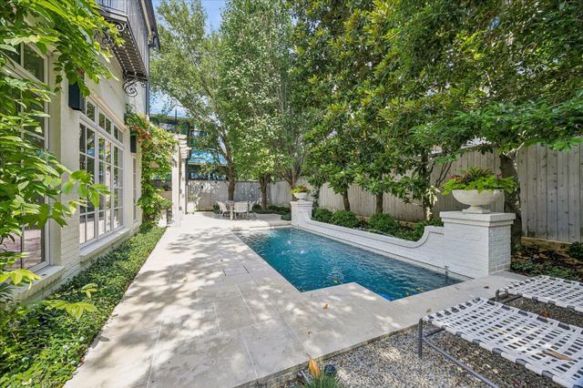3705 Arnold Street, Houston, TX 77005