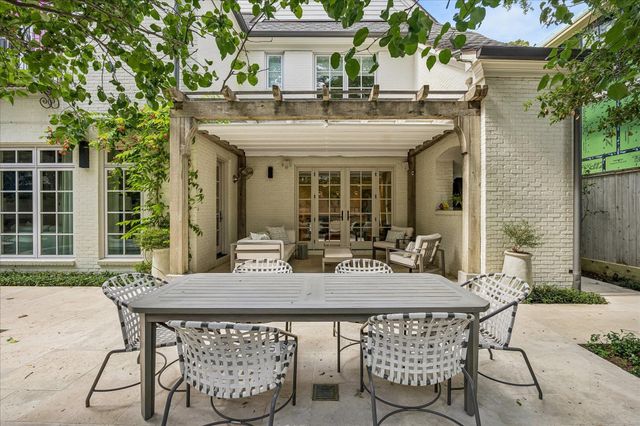 3705 Arnold Street, Houston, TX 77005