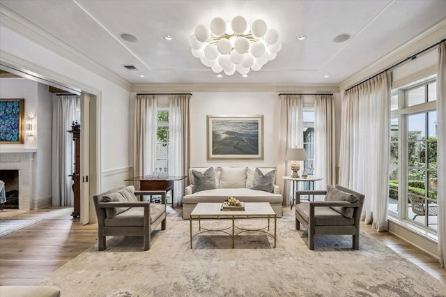 3705 Arnold Street, Houston, TX 77005