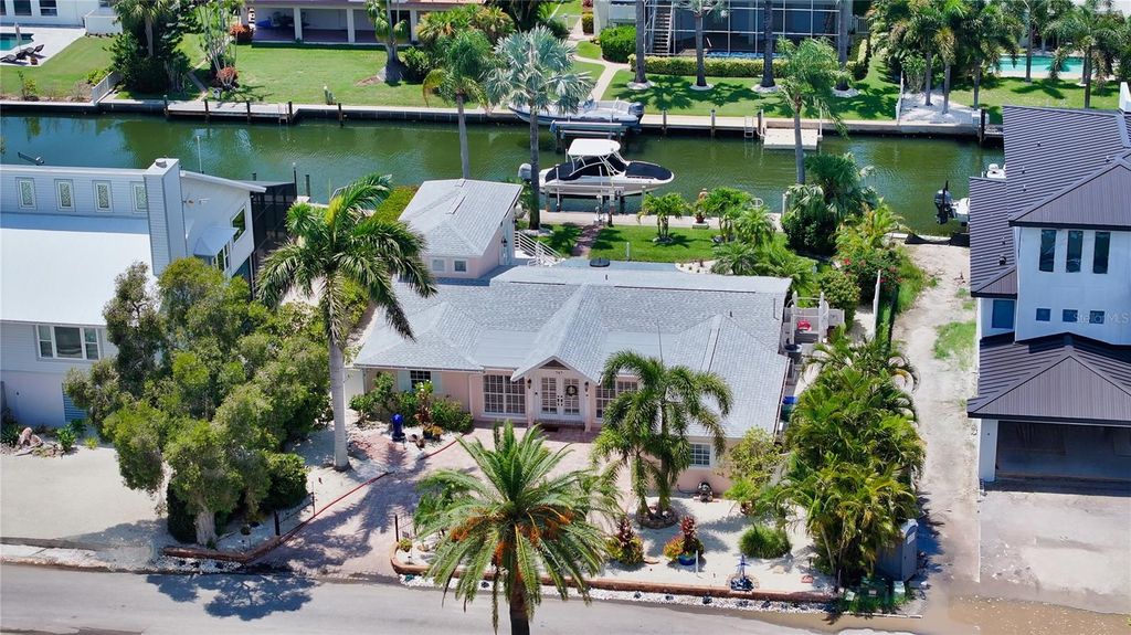 747 MARBURY LANE, Longboat Key, FL 34228