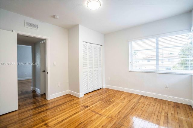 1007 Bay Dr 201, Miami Beach, FL 33141