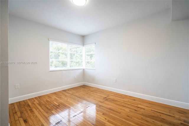 1007 Bay Dr 201, Miami Beach, FL 33141