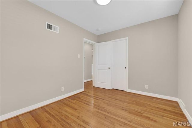 8628 Mayflower Court, St Louis, MO 63132