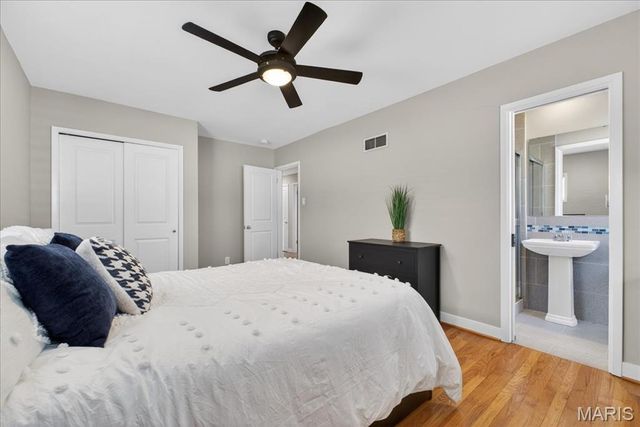 8628 Mayflower Court, St Louis, MO 63132