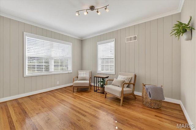 8628 Mayflower Court, St Louis, MO 63132