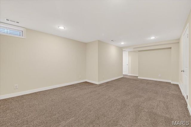 8628 Mayflower Court, St Louis, MO 63132