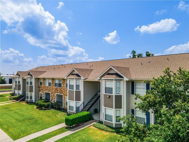 3419 Fountains Drive 0302, Rosenberg, TX 77471