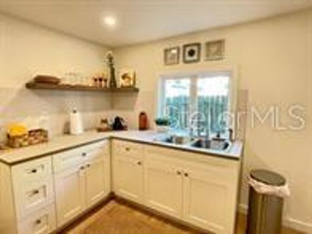 1000 DREW STREET, Clearwater, FL 33755