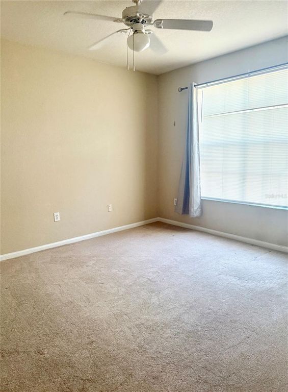 Image 16 of property listing at 5125 PALM SPRINGS BOULEVARD 13206, Tampa, FL 33647