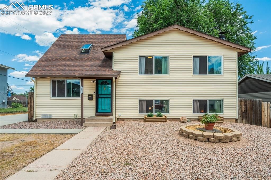807 Bryce Drive, Colorado Springs, CO 80910