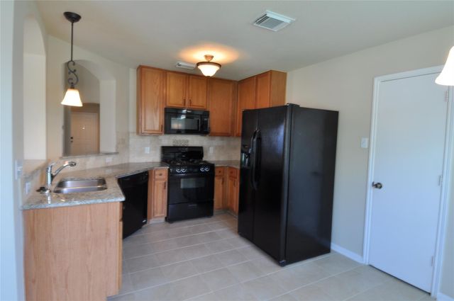 5823 Ridgebluff Lane, Katy, TX 77449