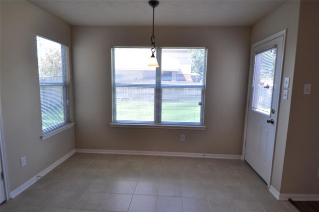 5823 Ridgebluff Lane, Katy, TX 77449